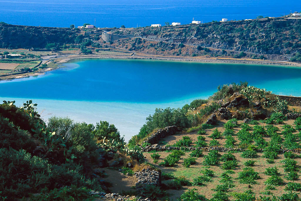 Visitare Pantelleria: La perla sconosciuta del mediterraneo